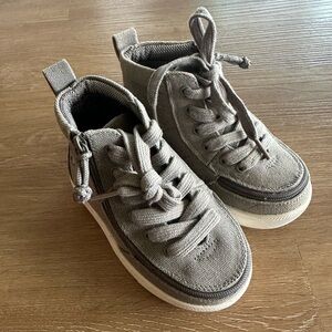 Billy Footwear Classic High Top size 6